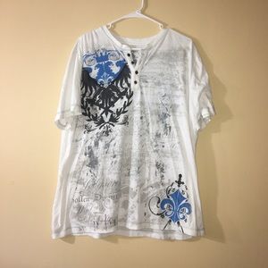 No Boundaries Graphic Shirt